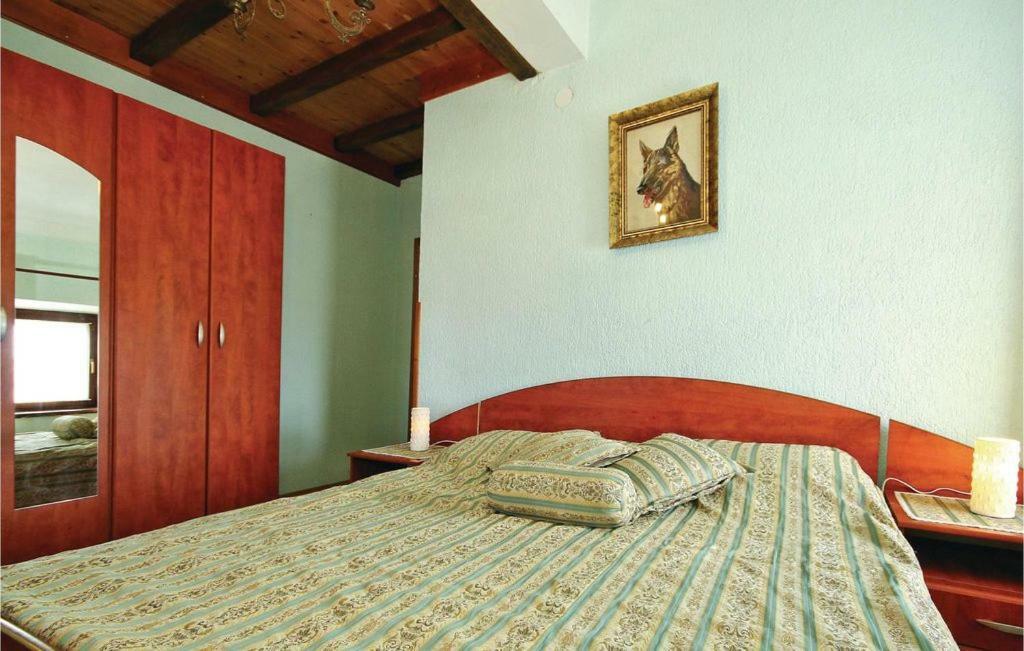 Mugeba 3 Bedroom Accommodation Poreč Exteriör bild